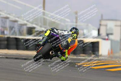 media/Oct-08-2022-SoCal Trackdays (Sat) [[1fc3beec89]]/Turn 16 (125pm)/